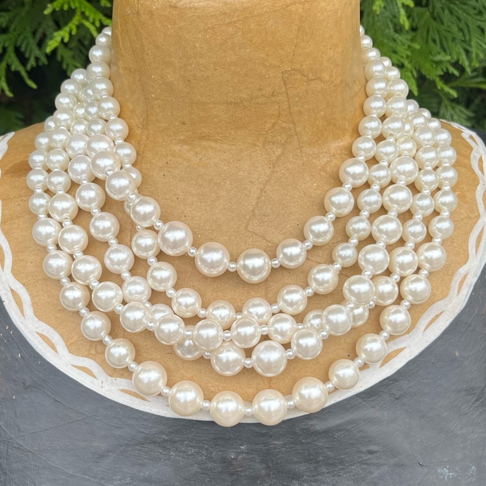 Vintage; Five Layer; Faux White Pearl Necklace; Non Adjustable/OS; NWOT; 18in